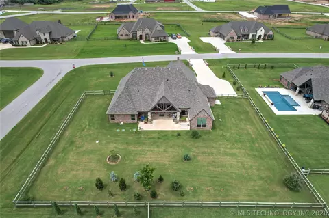 View/Area - 21314 E 113th St S, Broken Arrow, OK 74014 photo 4 of 6