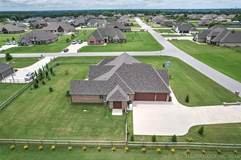 View/Area - 21314 E 113th St S, Broken Arrow, OK 74014 photo 6 of 6