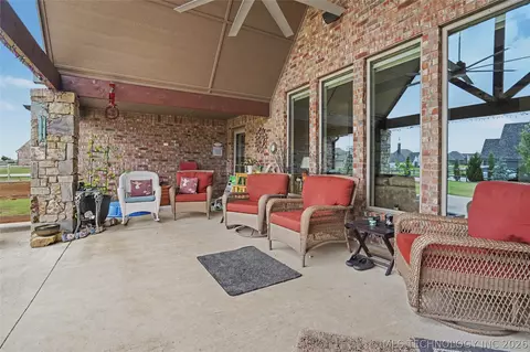Exterior - 21314 E 113th St S, Broken Arrow, OK 74014 photo 10 of 12