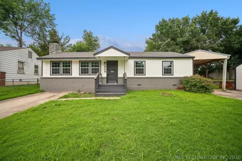 809 Cedar Ave, Sand Springs, OK 74063