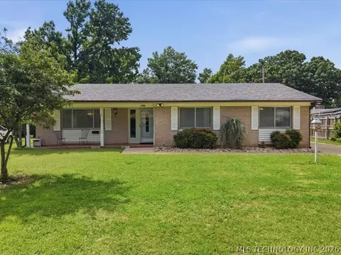 6831 E 17th St, Tulsa, OK 74112