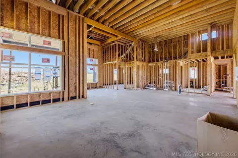 2701 E 134th Cir S, Bixby, OK 74008 photo 8