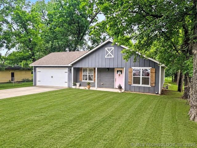 404 E Cottonwood Ave, Fort Gibson, OK 74434