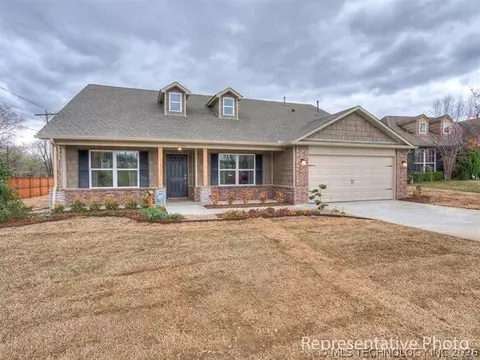 23184 S Mae Dr, Claremore, OK 74019