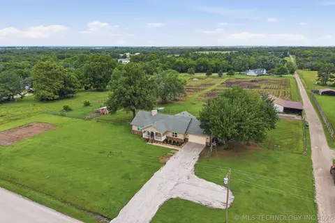 2467 E 380 Rd, Talala, OK 74080 photo 3