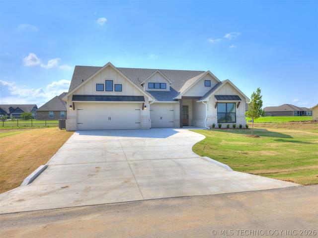 13310 N 60th East Pl, Collinsville, OK 74021