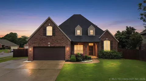 103 S Butternut Ave, Broken Arrow, OK 74012