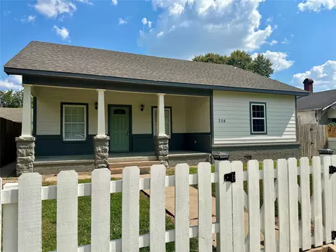 216 N P St, Muskogee, OK 74403