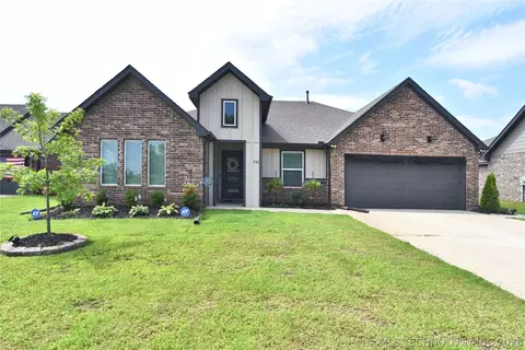 7142 E 154th St S, Bixby, OK 74008