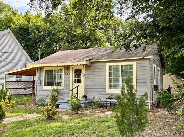 214 E Street SE, Ardmore, OK 73401