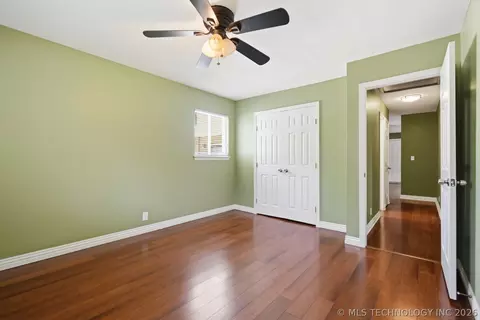 Bedroom - 1940 E 50th Pl N, Tulsa, OK 74130 photo 4 of 8