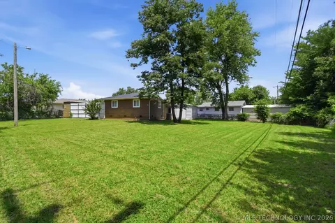 Exterior - 1940 E 50th Pl N, Tulsa, OK 74130 photo 5 of 6