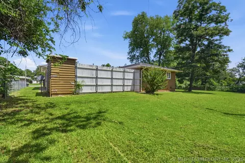 Exterior - 1940 E 50th Pl N, Tulsa, OK 74130 photo 6 of 6