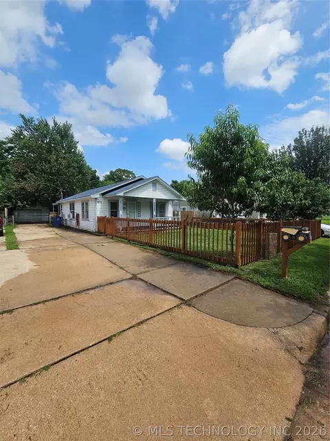 417 S 47th West Ave, Tulsa, OK 74127