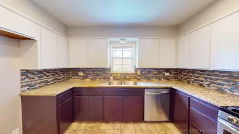 Kitchen - 1830 E 17th, Ada, OK 74820 photo 2 of 3