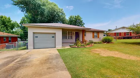 Exterior - 1830 E 17th, Ada, OK 74820 photo 2 of 8