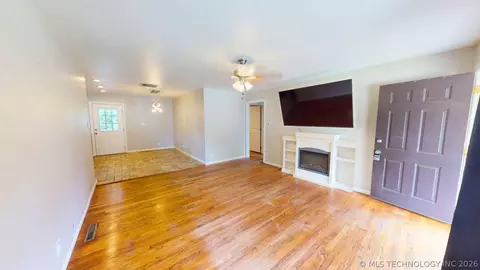 Living - 1830 E 17th, Ada, OK 74820 photo 2 of 5