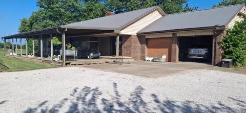 13745 E 223rd St S, Webbers Falls, OK 74470