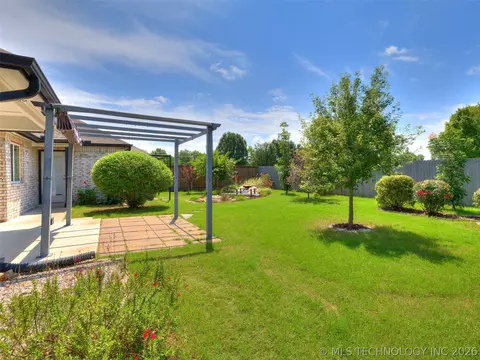 2126 E 140th St S, Bixby, OK 74008 photo 57