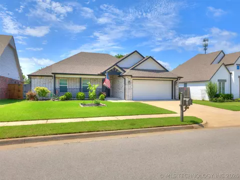 2126 E 140th St S, Bixby, OK 74008 photo 49
