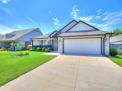 2126 E 140th St S, Bixby, OK 74008 photo 46