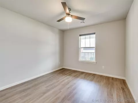 2126 E 140th St S, Bixby, OK 74008 photo 26