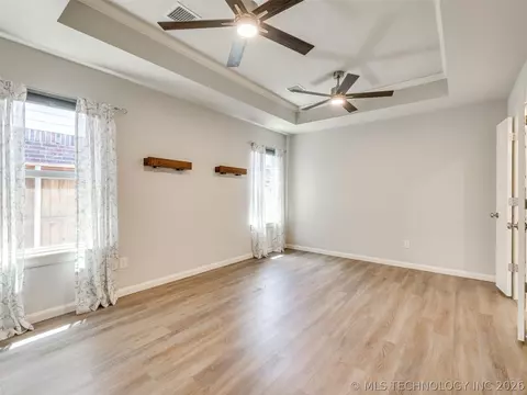 2126 E 140th St S, Bixby, OK 74008 photo 32