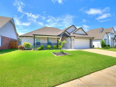 2126 E 140th St S, Bixby, OK 74008 photo 45