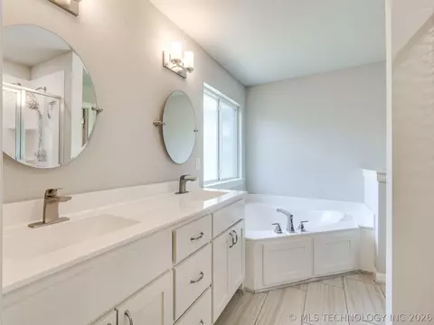 2126 E 140th St S, Bixby, OK 74008 photo 37