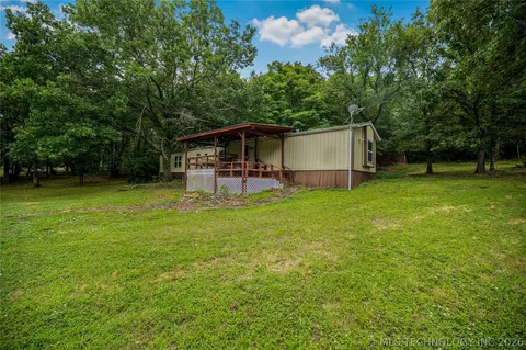 23401 E Riverview Dr, Cookson, OK 74427