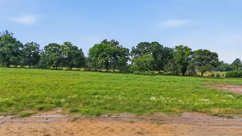 9110 W 153rd St S, Sapulpa, OK 74066