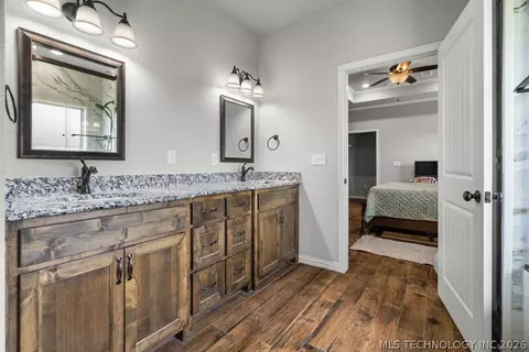 Entry Way - 49 Paytons Pl, Durant, OK 74701 photo 5 of 5