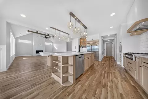 Kitchen - 8117 Elgin St, Broken Arrow, OK 74014 photo 9 of 10