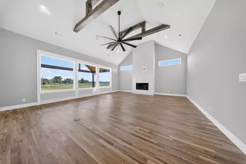 Living - 8117 Elgin St, Broken Arrow, OK 74014 photo 2 of 7