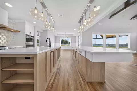 Kitchen - 8117 Elgin St, Broken Arrow, OK 74014 photo 5 of 10
