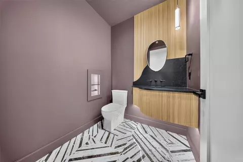 Bath - 8117 Elgin St, Broken Arrow, OK 74014 photo 8 of 12