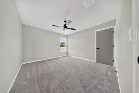 Bedroom - 8117 Elgin St, Broken Arrow, OK 74014 photo 7 of 11