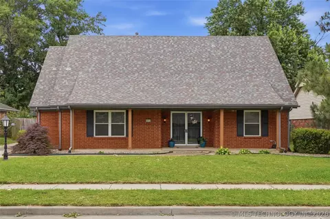Exterior - 6652 E 46th Pl, Tulsa, OK 74145 photo 2 of 5