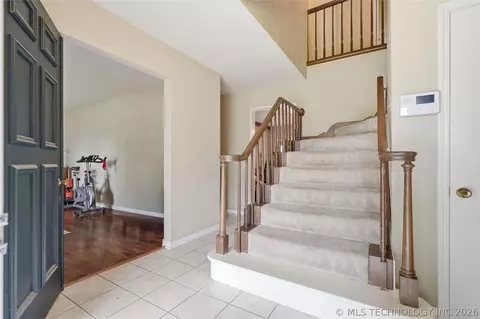 Entry Way - 6652 E 46th Pl, Tulsa, OK 74145 photo 1 of 1