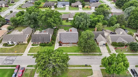 View/Area - 6652 E 46th Pl, Tulsa, OK 74145 photo 2 of 2