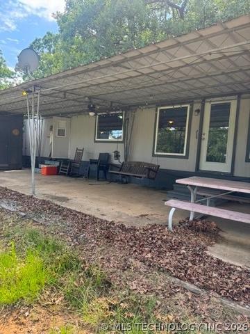 9058 Rosewood Cir E, Kingston, OK 73439