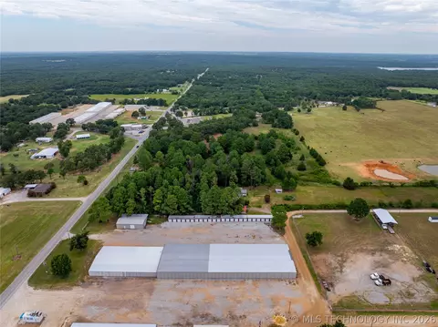 001 Enos Rd, Kingston, OK 73439 photo 6