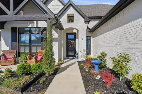 506 N 84th Pl, Broken Arrow, OK 74014 photo 2
