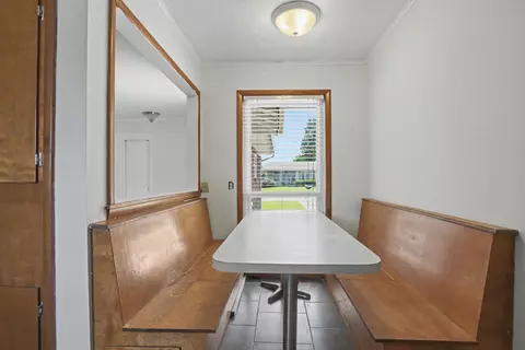Dining - 5929 E 26th St, Tulsa, OK 74114 photo 1 of 1
