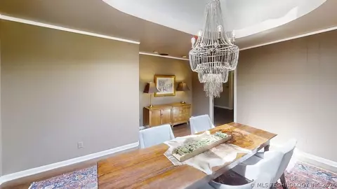 Dining - 2002 Cloverleaf Pl, Ardmore, OK 73401 photo 5 of 5