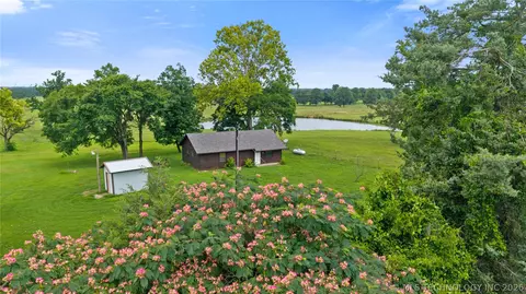 447 Pink Gladiola, Broken Bow, OK 74728