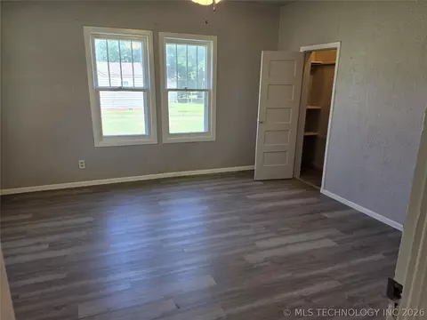 Bedroom - 609 W 5th St, Ada, OK 74820 photo 2 of 3