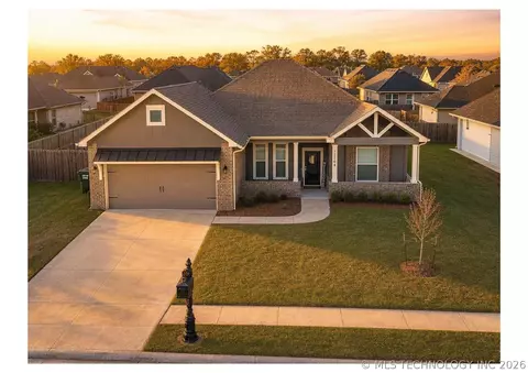 12104 N 131st East Ave, Collinsville, OK 74021