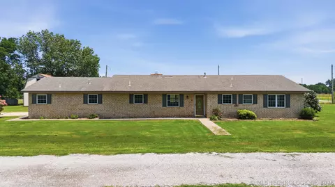 17608 N 161st East Ave, Oologah, OK 74053