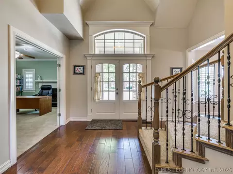 Entry Way - 6536 E 83rd Pl, Tulsa, OK 74133 photo 1 of 2